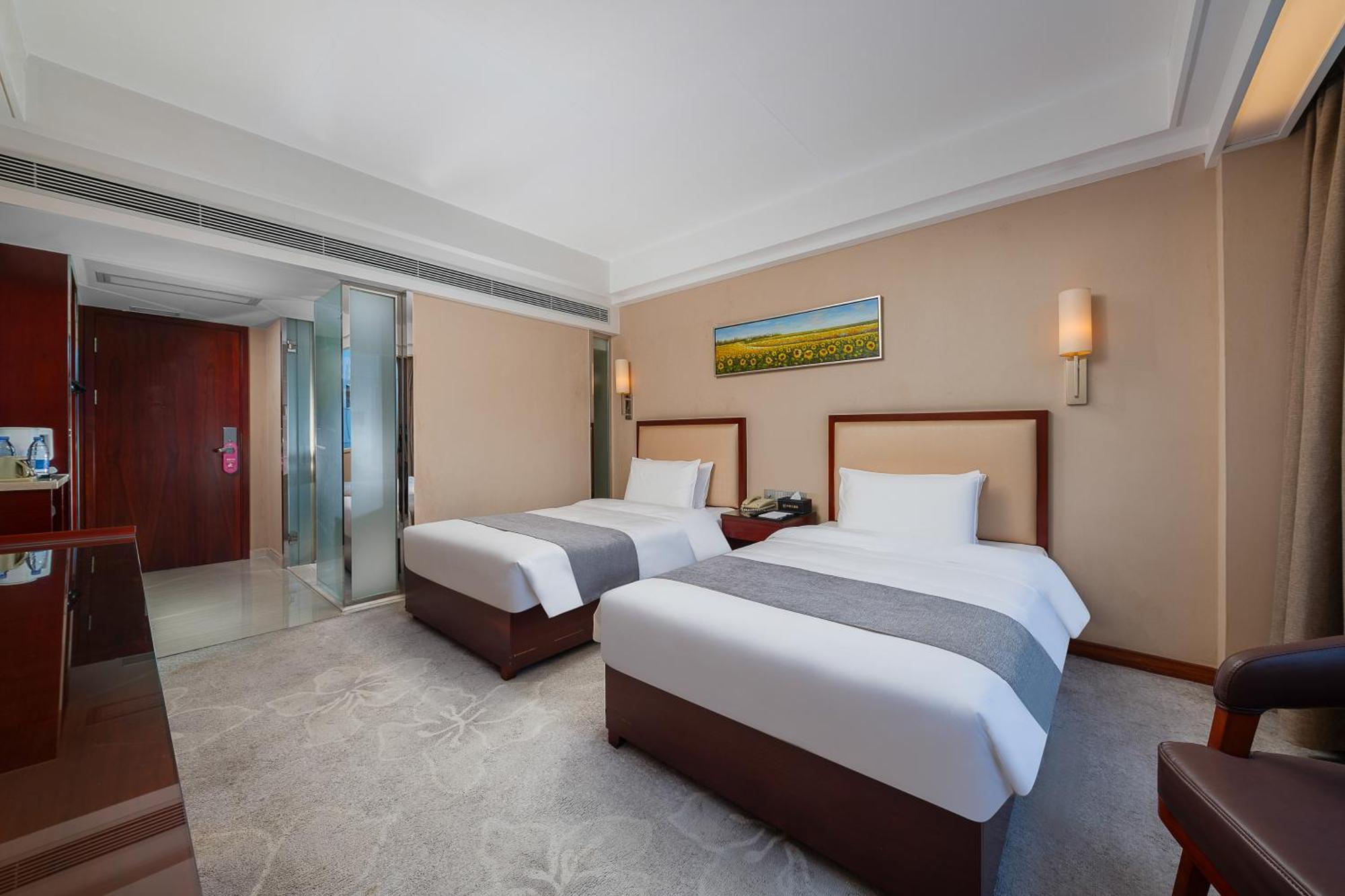 Zhongyi Hotel - Guangzhou Feixiang Park Metro Station Wanda Plaza Extérieur photo